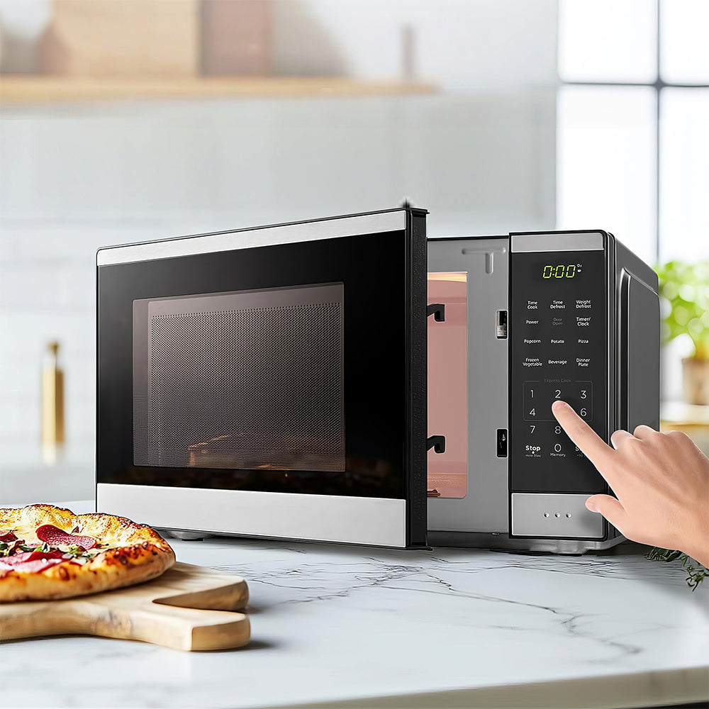 0.9 Cu Ft 900W Countertop Microwave Oven with Auto Menus & Child Lock